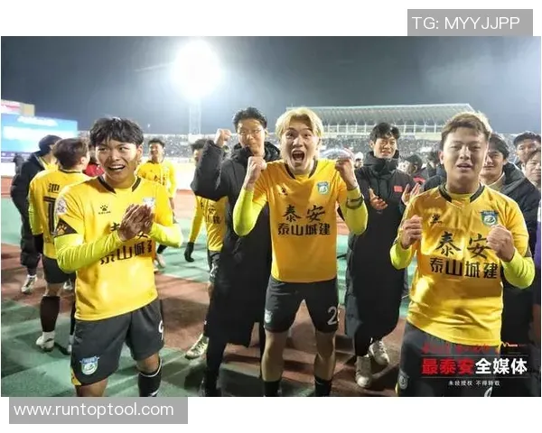 详解棒球规则中的“合法投手板”站位细节